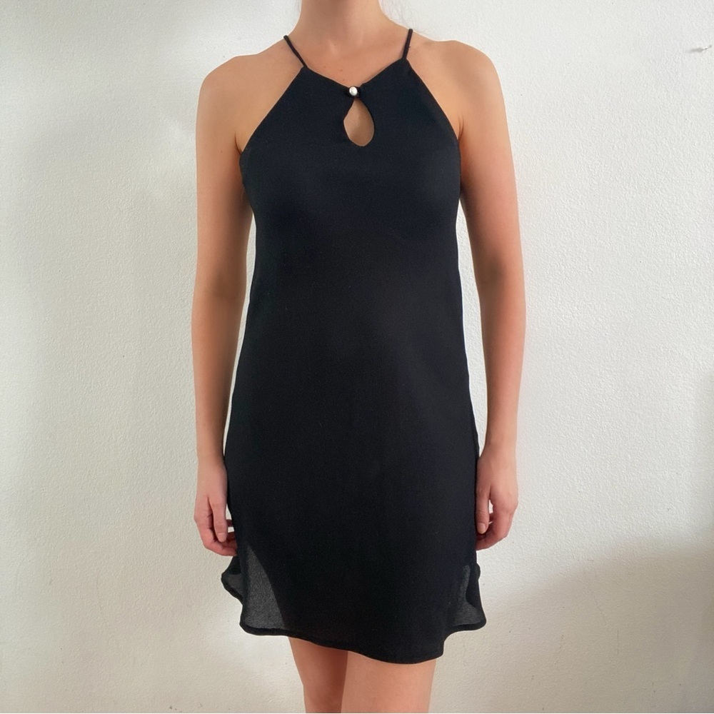 Vintage 80s black mini dress pearl button closure lbd size medium classic
